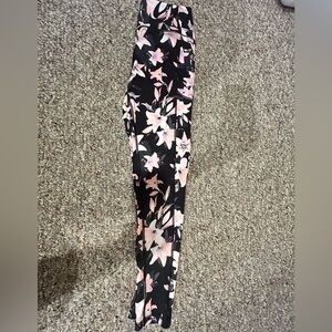 Victoria Secret Active Leggings